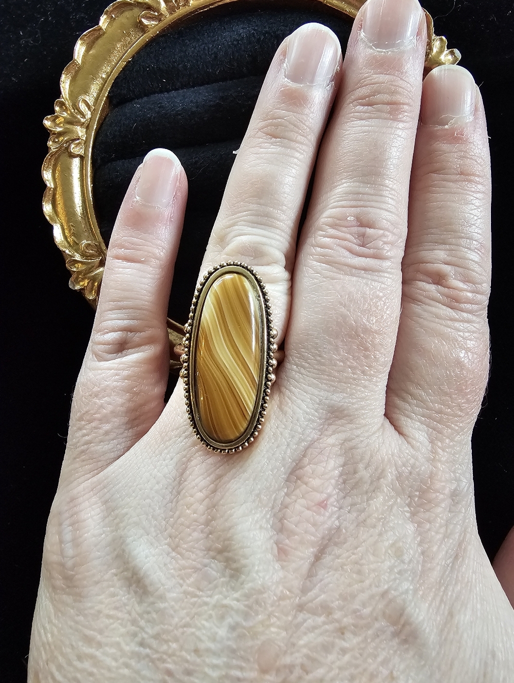 Vintage Avon Ring Size 5.5/6.5 - Picture 2 of 5